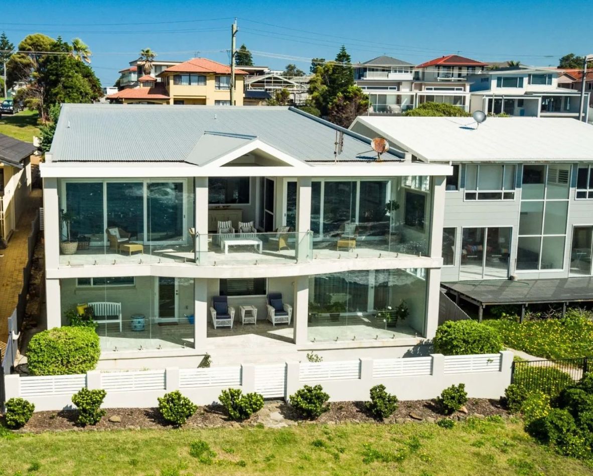 Hampton House – Kiama Oceanfront Estate - photo 2
